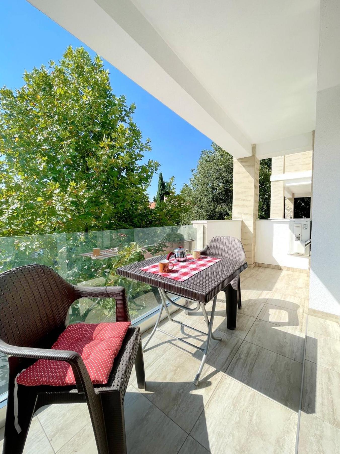 Apartment Irena 3 สโกเปีย ภายนอก รูปภาพ